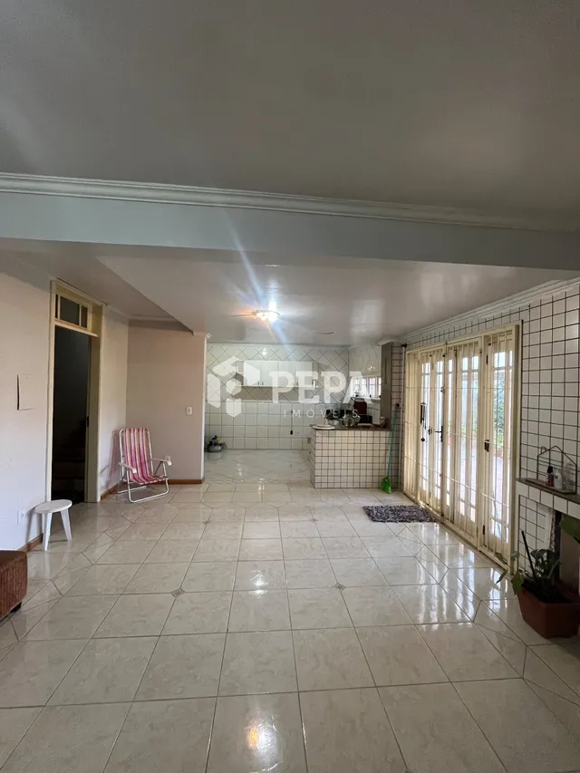 Casa com 4 dormitórios, foto 4