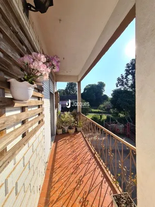 Apartamento com 3 dormitórios