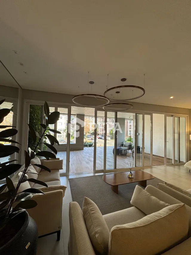 Apartamento com 4 dormitórios, foto 2