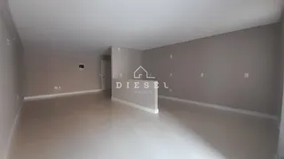 Apartamento com 3 dormitórios, foto 3