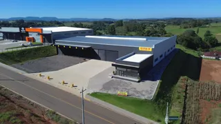 Vista externa de um prédio comercial em Lajeado, Brasil.