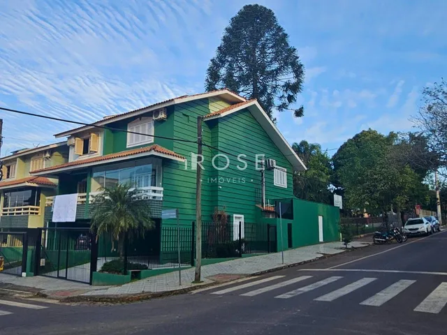 Sobrado com 3 dormitórios