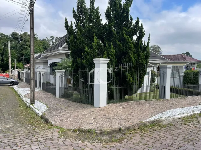 Casa com 4 dormitórios, foto 3