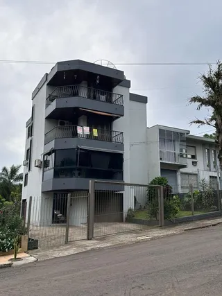 Apartamento com 3 dormitórios