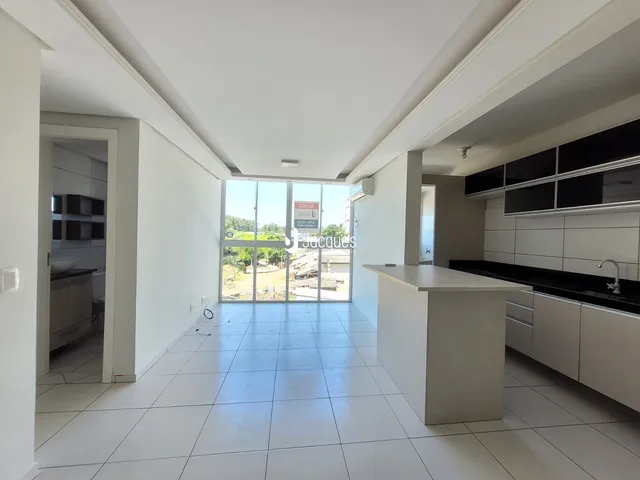 Apartamento com 2 dormitórios, foto 3