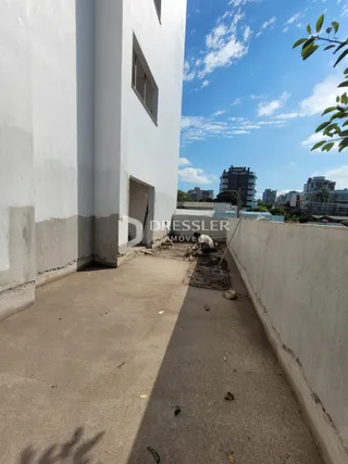 Vista externa da lateral de um imóvel em Lajeado.