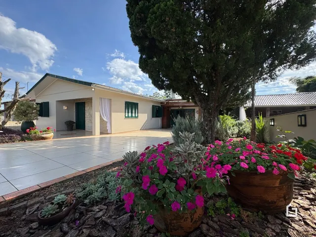 Casa com 3 dormitórios