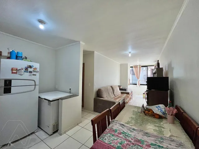Apartamento com 2 dormitórios, foto 2