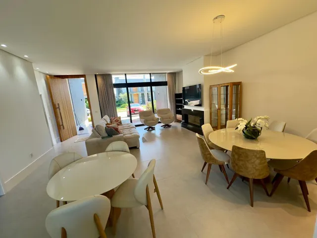 Casa com 4 dormitórios, foto 5