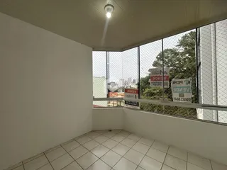 Apartamento com 2 dormitórios, foto 3