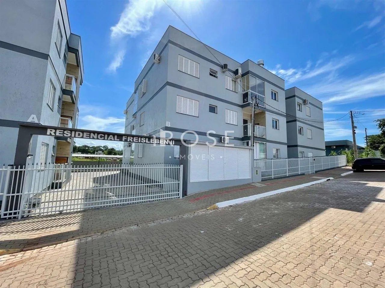 Apartamento com 2 dormitórios, foto 1