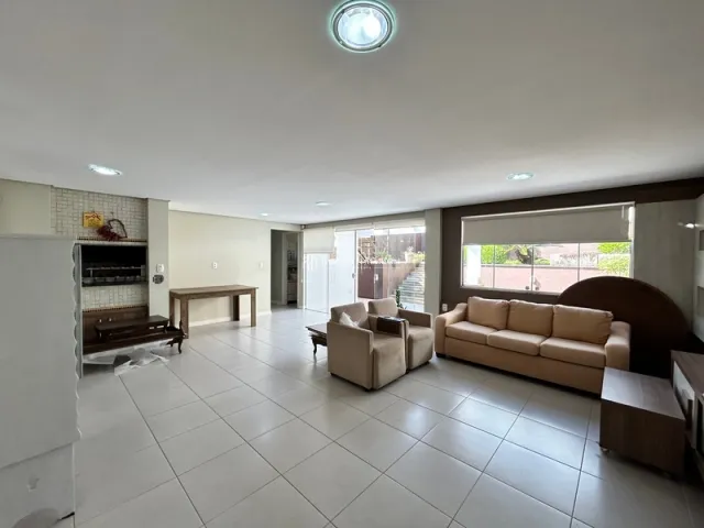 Casa com 3 dormitórios, foto 2