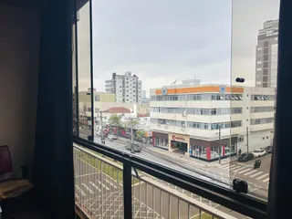 Apartamento com 3 dormitórios, foto 2