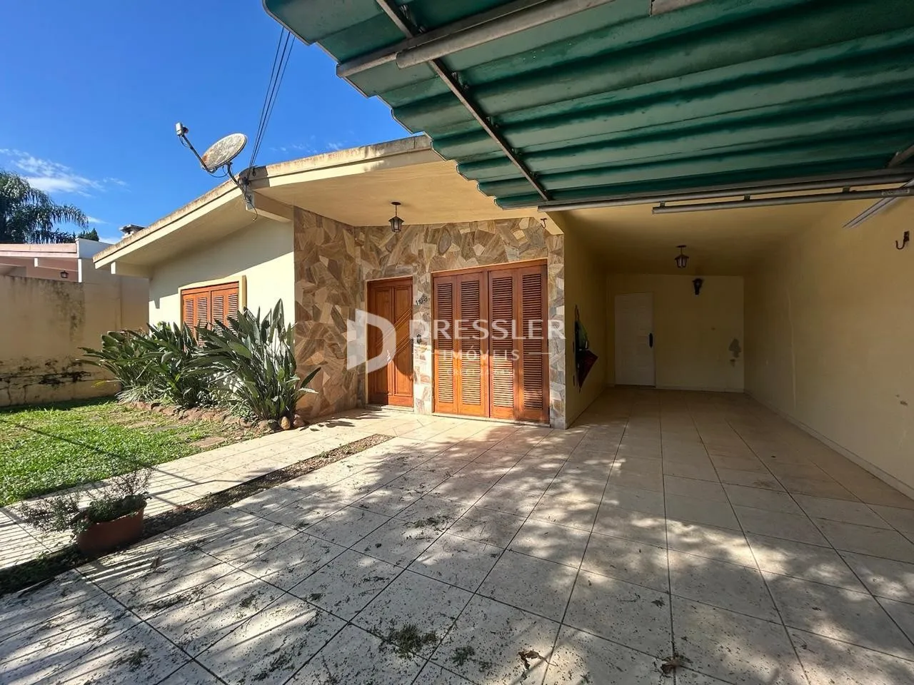 Casa com 3 dormitórios, foto 1