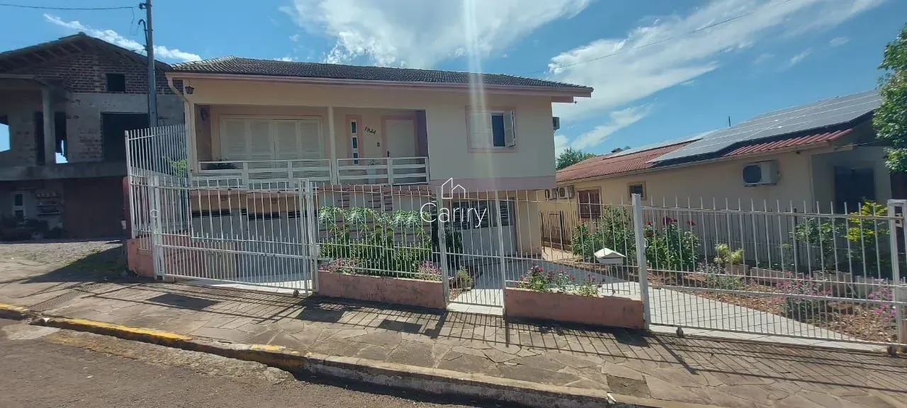 Casa com 3 dormitórios, foto 1