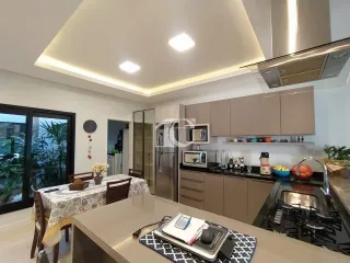 Casa com 4 dormitórios, foto 7