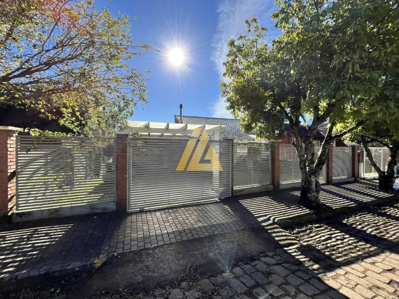 Casa com 3 dormitórios, foto 1