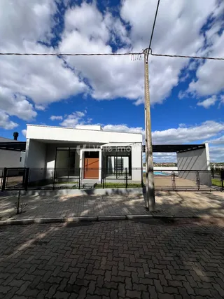 Casa geminada com 3 dormitórios, foto 1