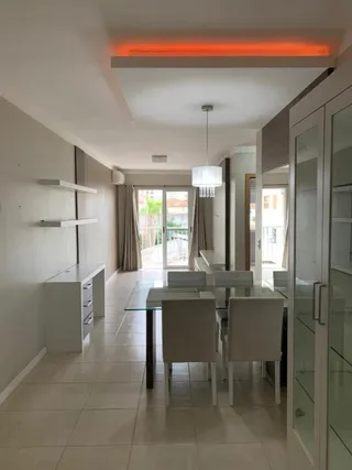 Apartamento com 2 dormitórios, foto 2