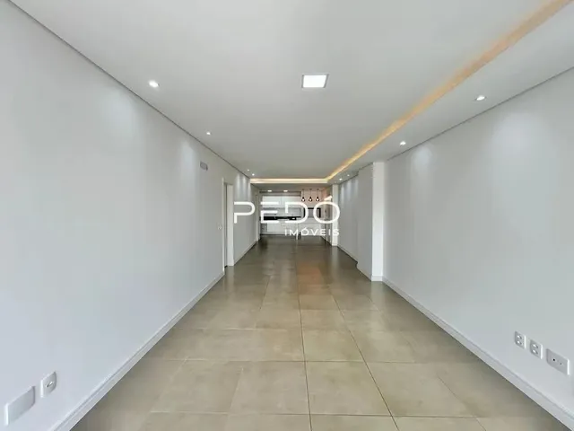 Apartamento com 3 dormitórios, foto 2
