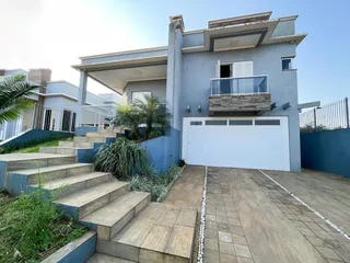 Casa com 3 dormitórios, foto 1