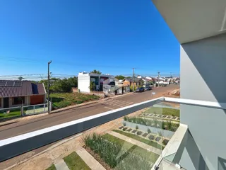 Vista da rua e paisagismo de uma propriedade em Lajeado, Brasil.