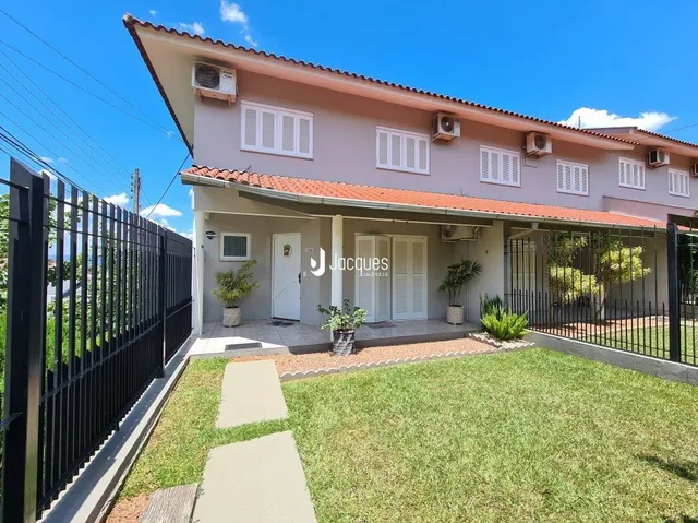 Fachada de uma casa residencial em Lajeado, Brasil.