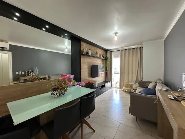 Apartamento com 2 dormitórios