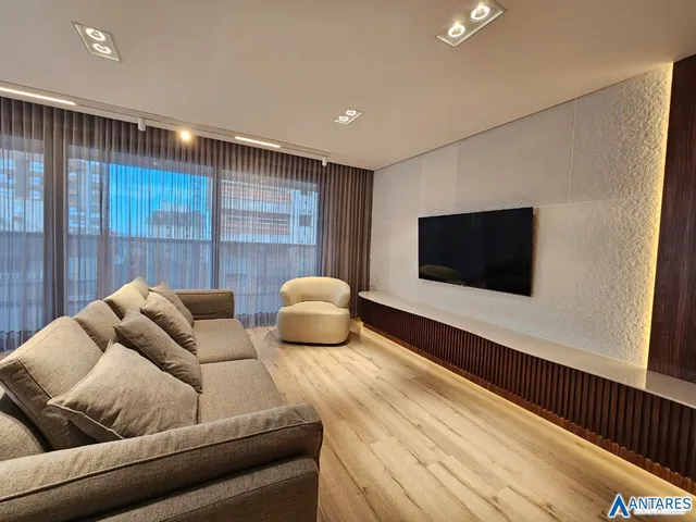 Apartamento com 3 dormitórios, foto 3