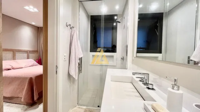 Apartamento com 4 dormitórios, foto 3