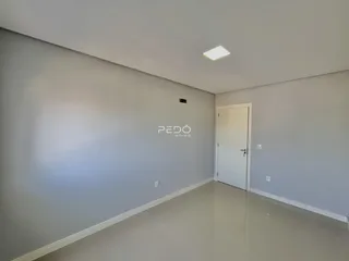 Corredor interno de um imóvel em Lajeado, Brasil.