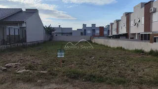 Fachada de um conjunto de casas residenciais em Lajeado, Brasil.