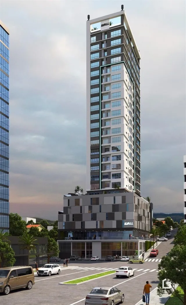 Fachada de um edifício residencial alto em Lajeado, Brasil.