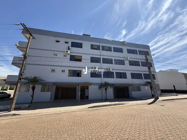Fachada de um prédio residencial em Lajeado, Brasil.