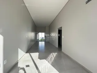 Corredor interno de uma residência em Lajeado.