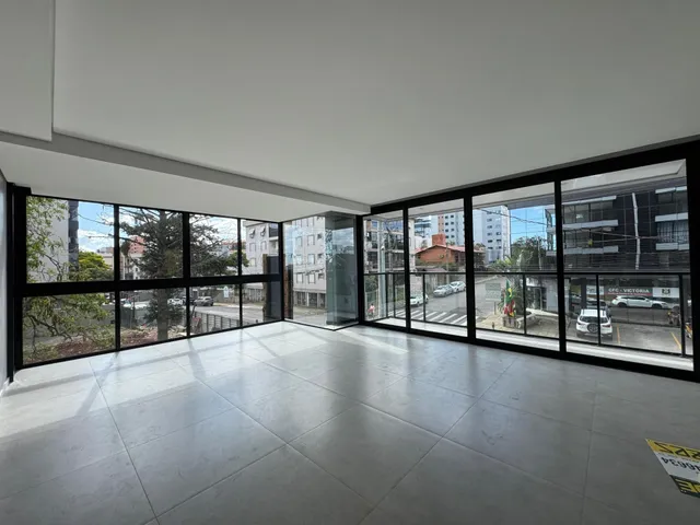 Apartamento com 3 dormitórios