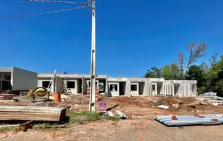 Casa geminada com 2 dormitórios, foto 1