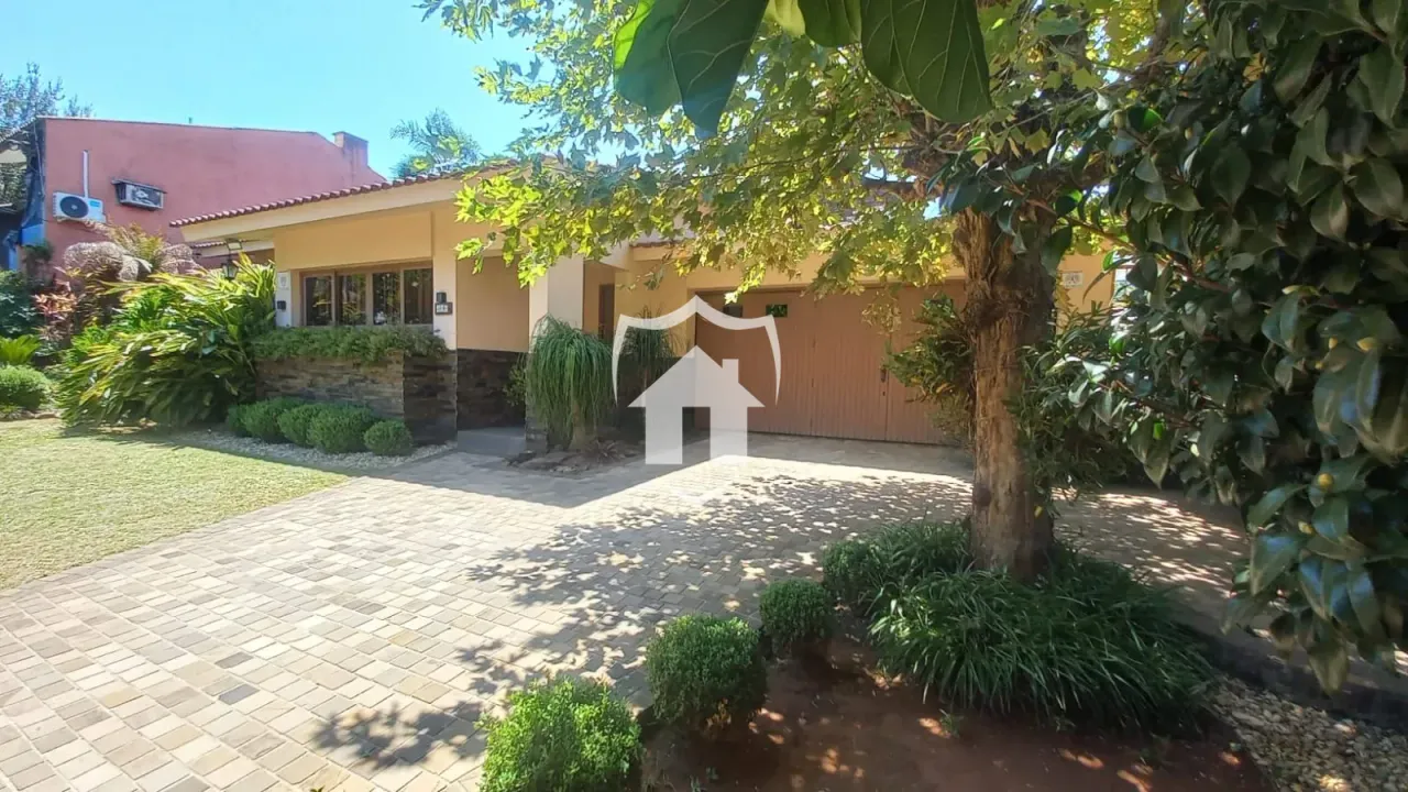 Casa com 3 dormitórios, foto 1
