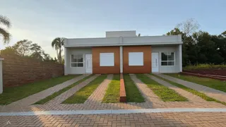 Casa geminada com 2 dormitórios, foto 1