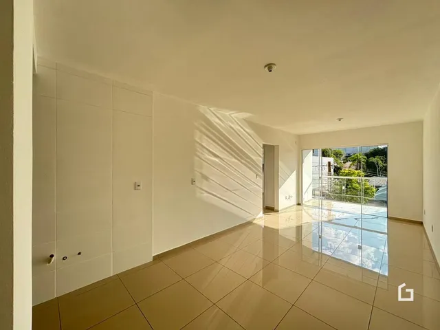 Apartamento com 2 dormitórios, foto 2