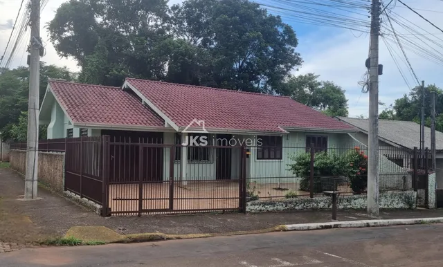Casa com 3 dormitórios