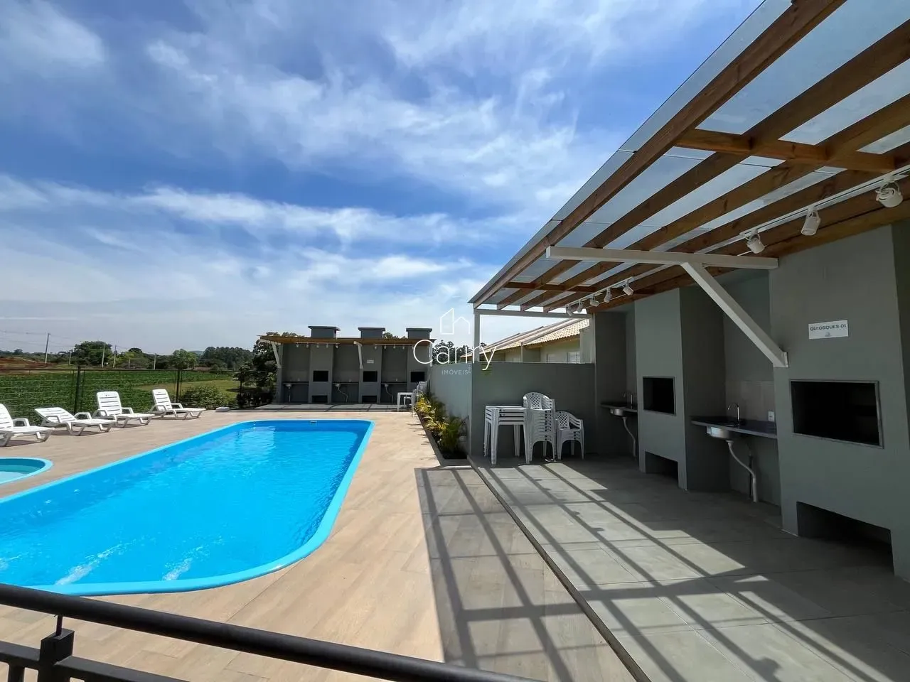Casa geminada com 2 dormitórios, foto 1