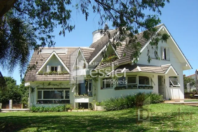 Fachada de uma casa residencial em Lajeado, Brasil.