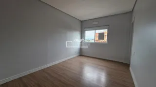 Apartamento com 2 dormitórios, foto 17