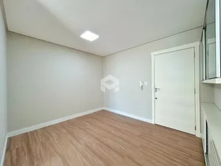 Apartamento com 2 dormitórios, foto 2