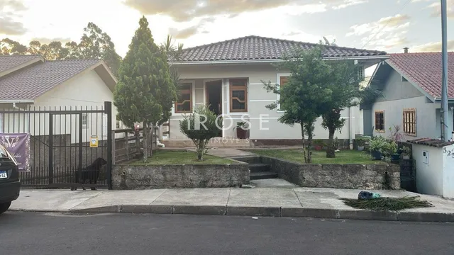 Casa com 3 dormitórios