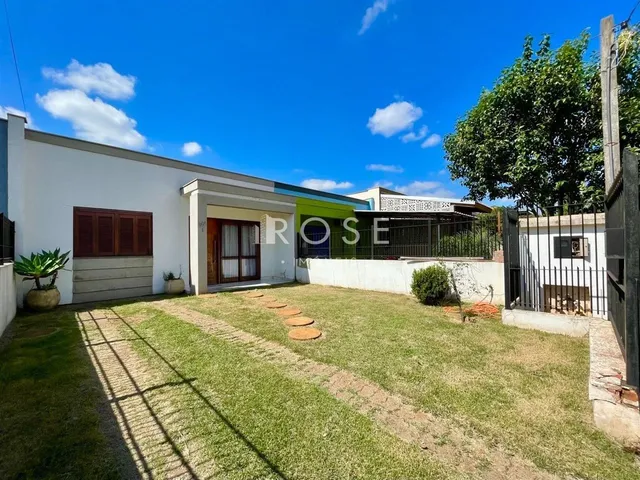 Casa geminada com 2 dormitórios