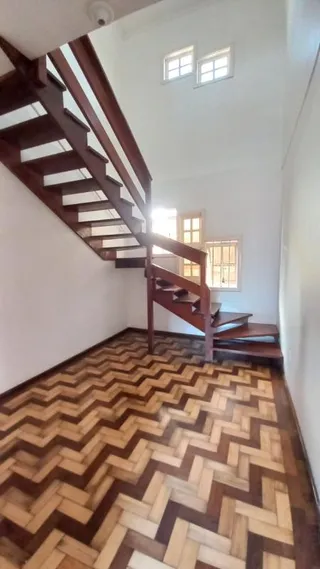 Casa com 4 dormitórios, foto 6