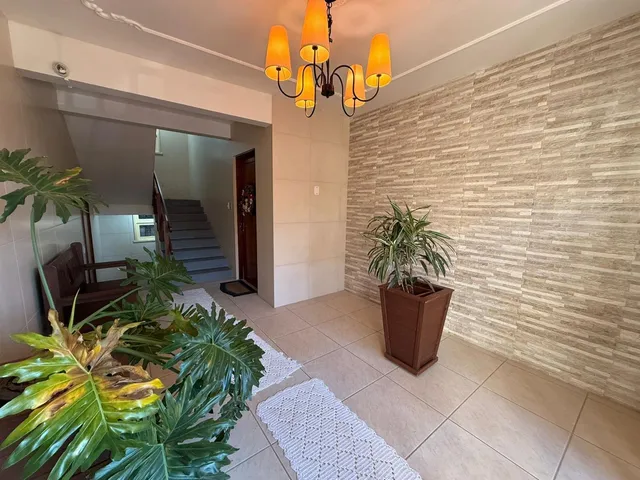 Apartamento com 3 dormitórios, foto 2