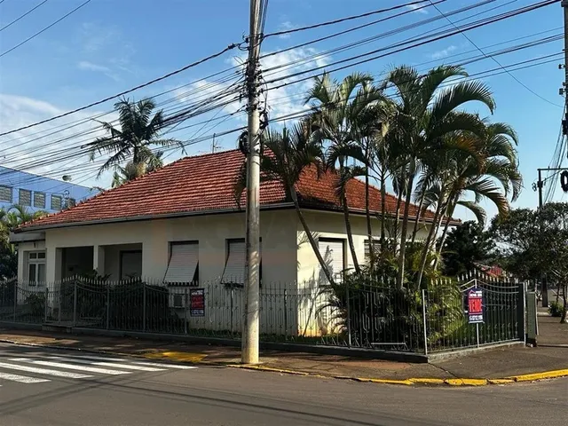 Casa com 5 dormitórios